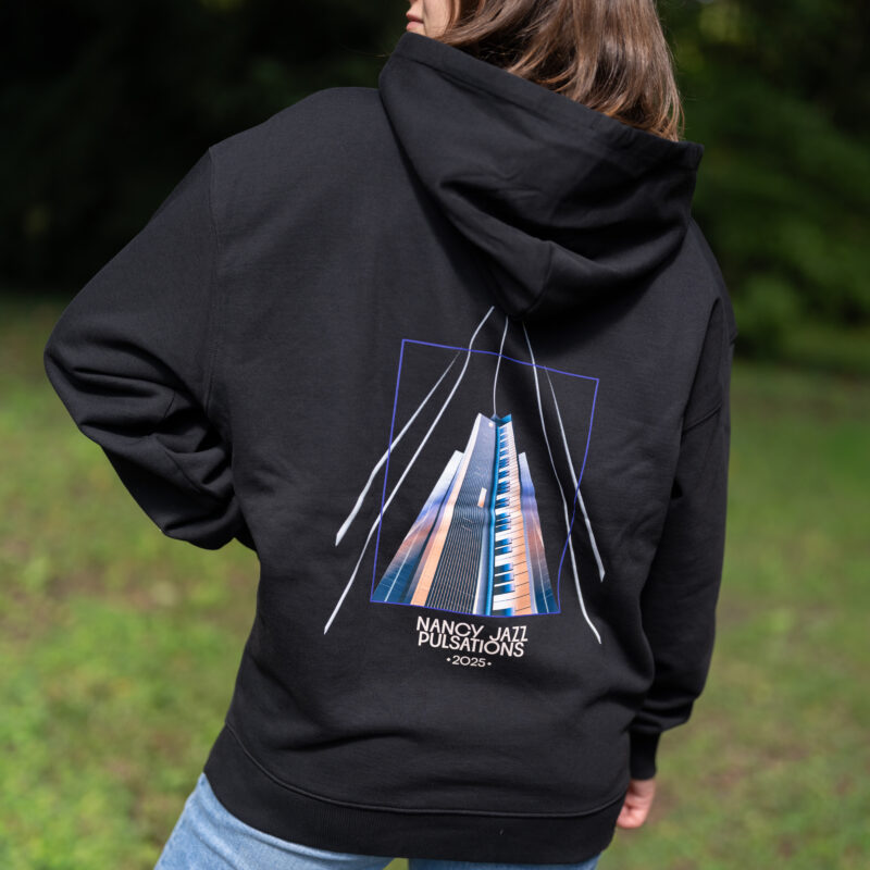 SWEAT À CAPUCHE NOIR 2025